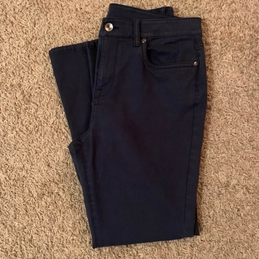 L.L. Bean classic fit 10P navy blue jeans